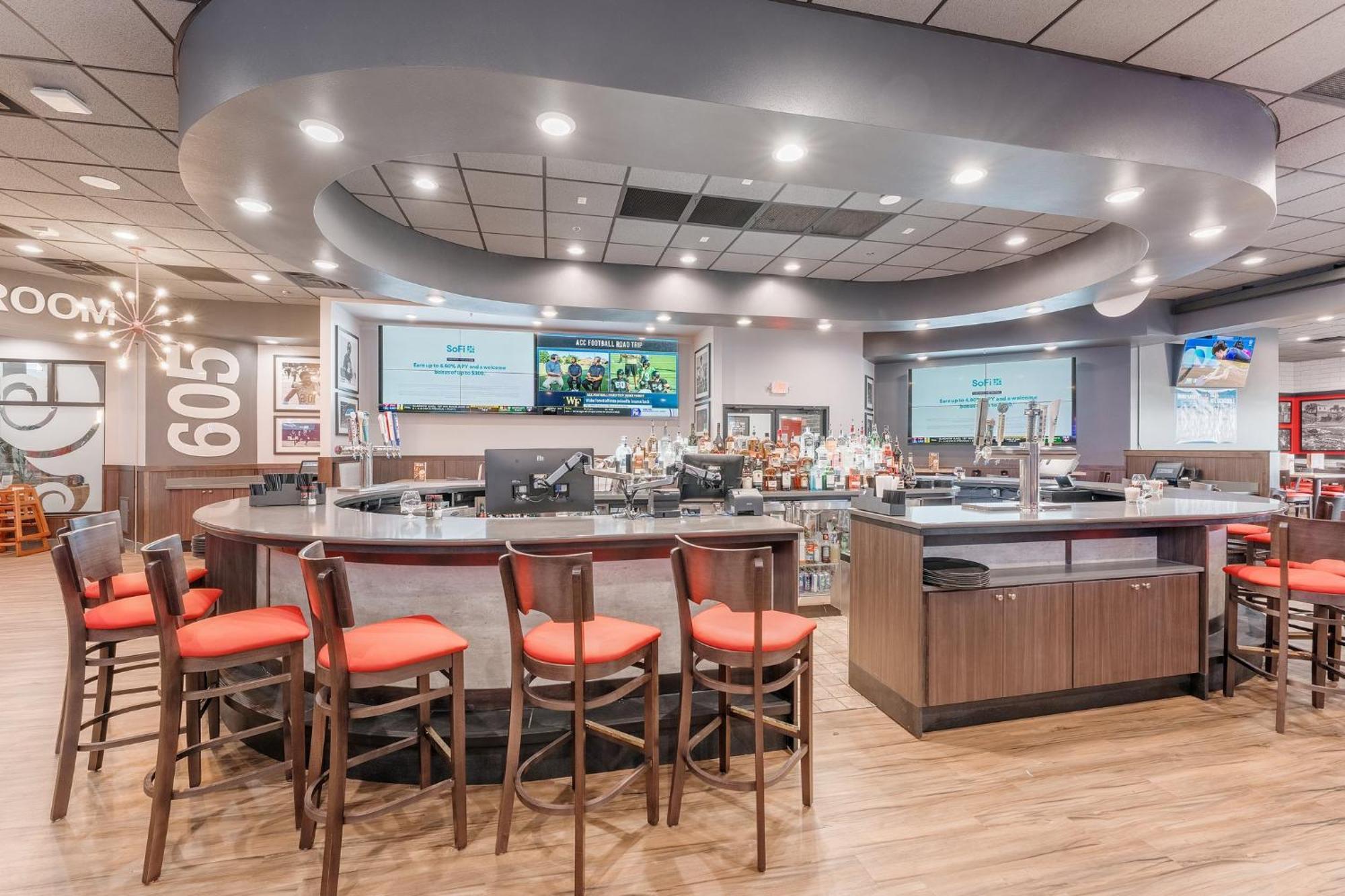 Ramada By Wyndham Sioux Falls Airport - Waterpark Resort & Event Center Екстериор снимка